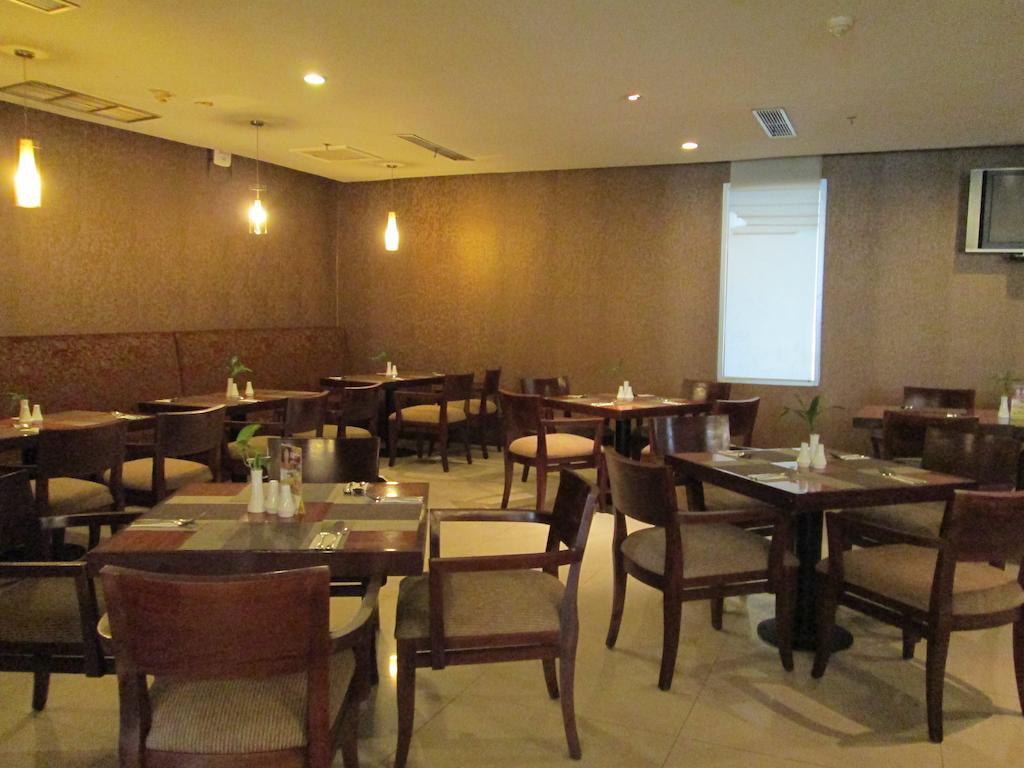 方舟塔酒店 Klandasan Kecil 外观 照片